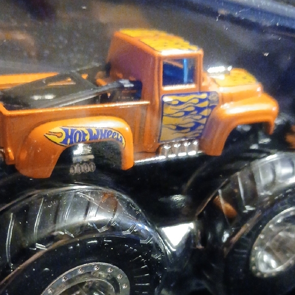 1956 Ford Vs Raptor F150 Hot Wheels Monster Trucks 2-Pack - Orange and Blue - Picture 5 of 12